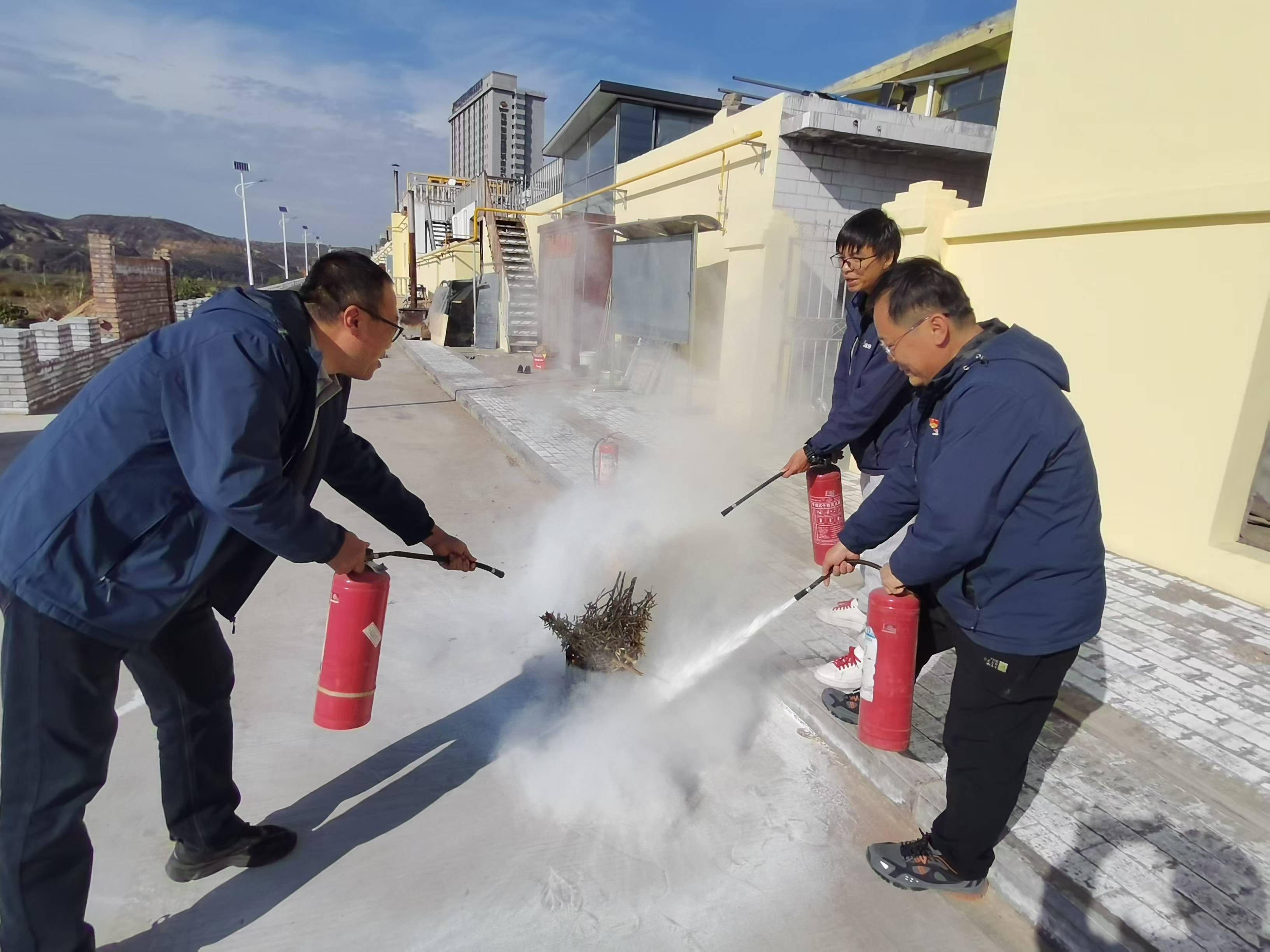 陜煤建設(shè)韓城分公司土建第五項(xiàng)目部：三策共振，奏響安全強(qiáng)音”